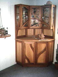 Bücherschrank in Rüster/Esche (Meisterstück)
